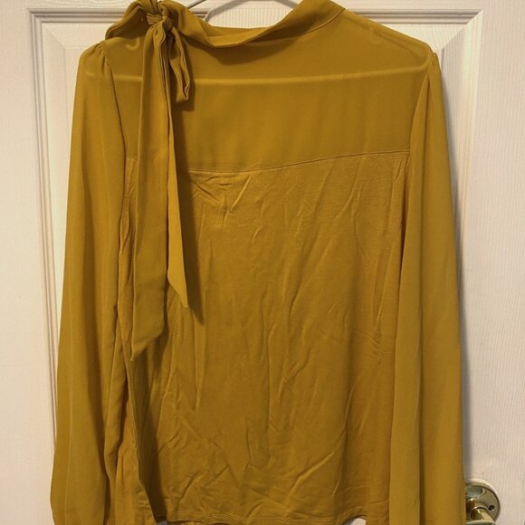 Trendy top - Picture 1 of 2